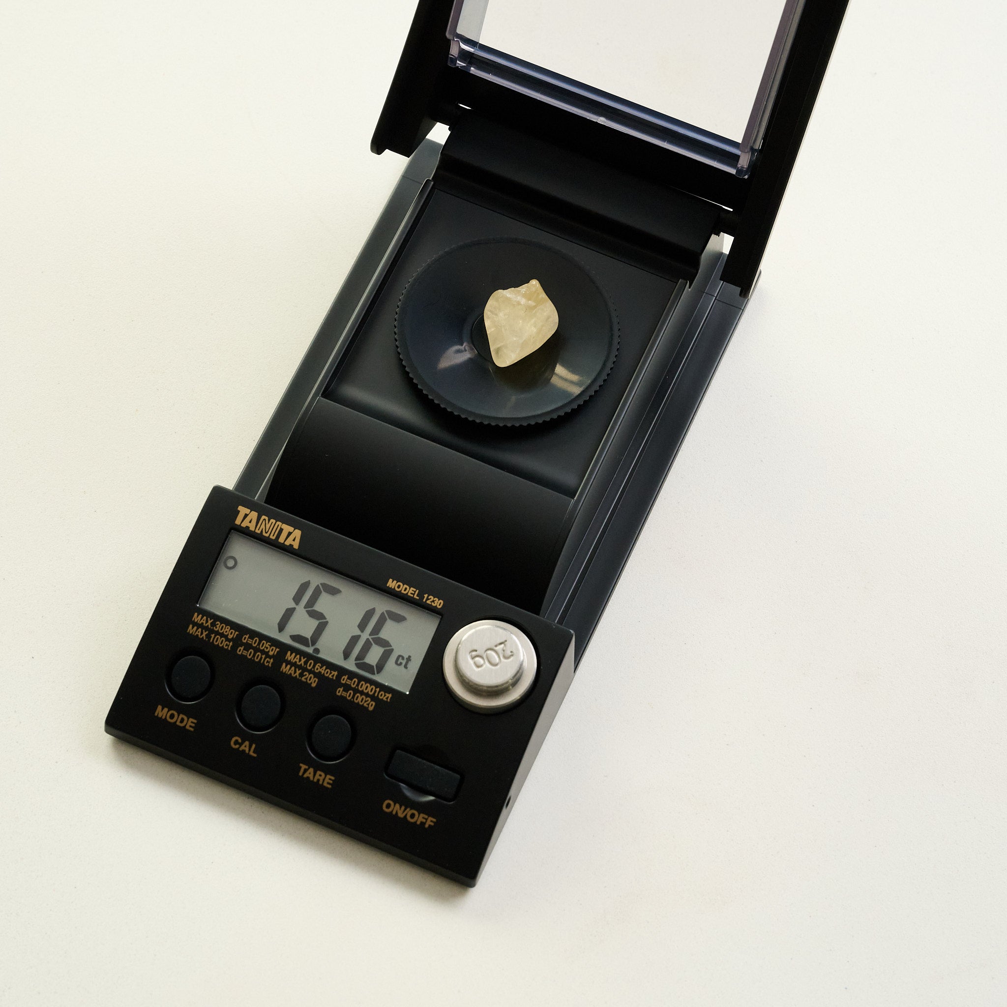 1230 Professional Mini Diamond Scale